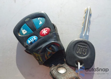 2007 Chevrolet Silverado C1500 из США, поврежденный, VIN 1GCEC14C57Z558584